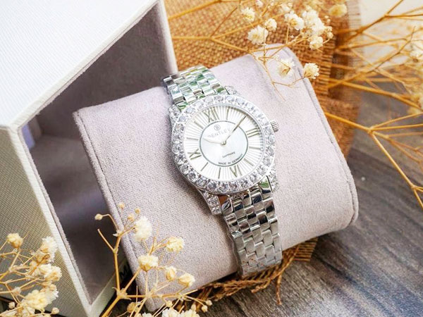 Trắng tinh khôi với cô nàng Betley