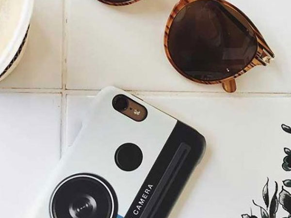 Mắt Kính Polaroid của nước nào? Cách phân biệt kính Polaroid chính hãng